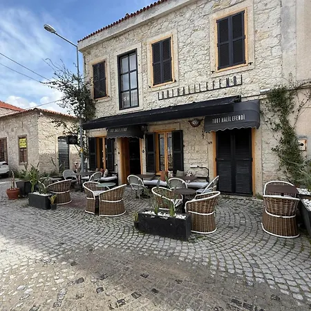 1881 Halil Efendi Otel Çeşme